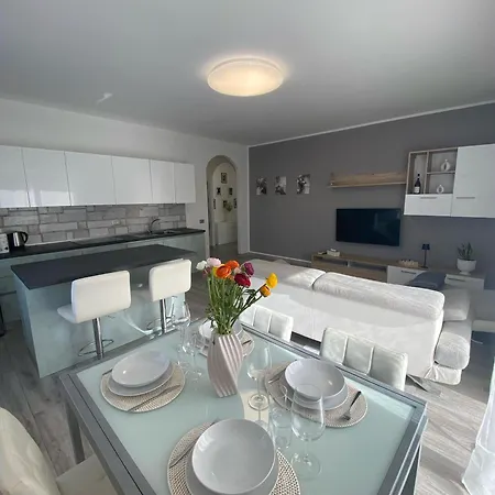 La Valle Al Mare Apartment *